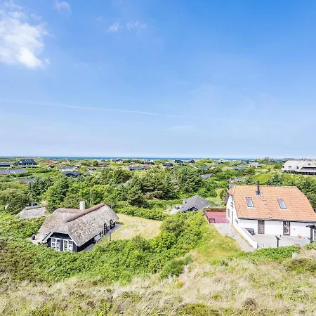 6 Person In Henne Сasa de vacaciones *