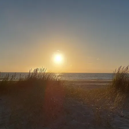 6 Person In Henne Semesterbostad Henne Strand